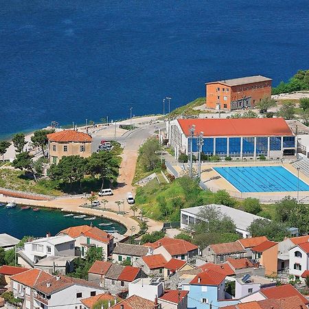 Cozy Apartment In Brodarica With Wifi Exterior foto