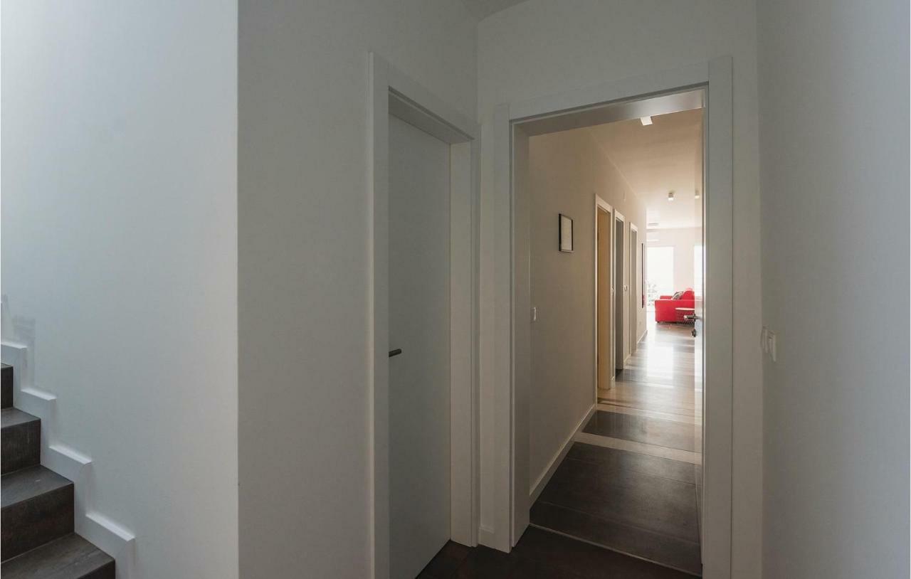 Cozy Apartment In Brodarica With Wifi Exterior foto